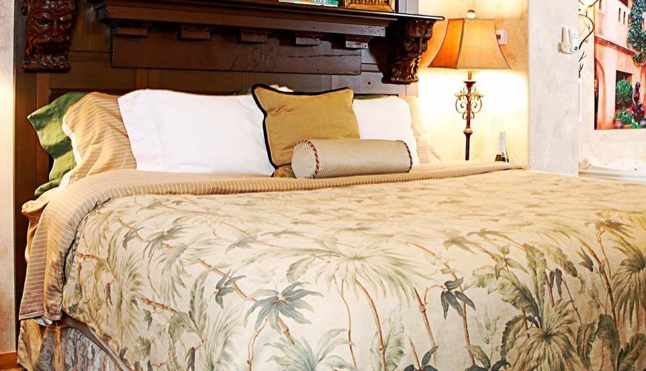 Prairieside Suites Luxury Bed & Breakfast Grandville Exterior photo